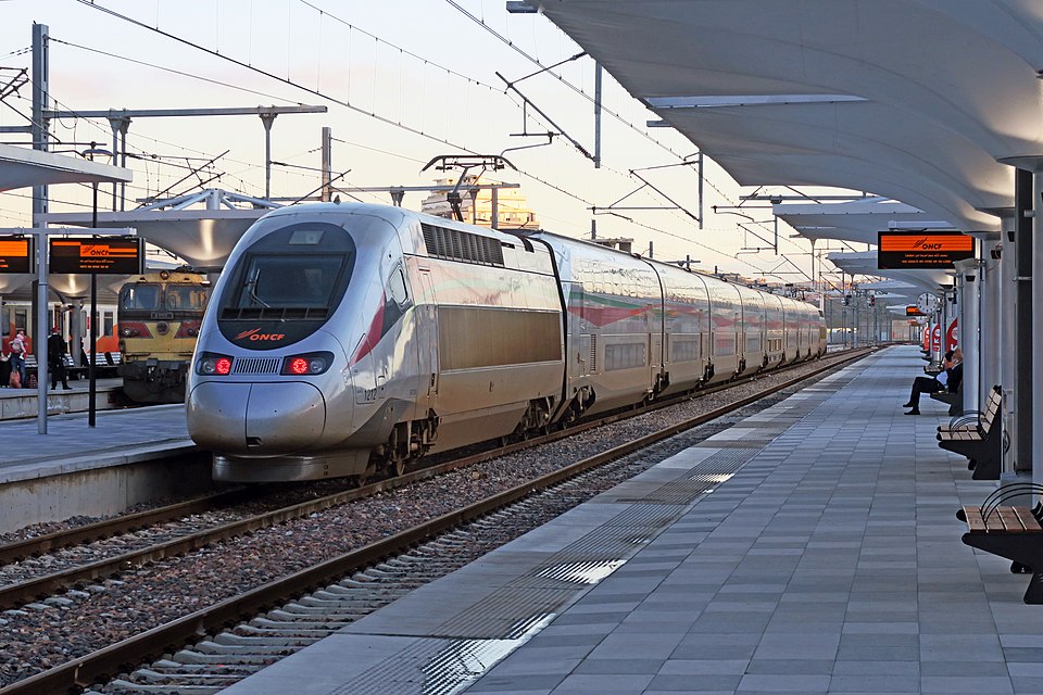 le premier service de train à grande vitesse d'Afrique.