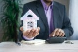Branding Immobilier: Créez une Identité qui Convertit les Vendeurs en 2025